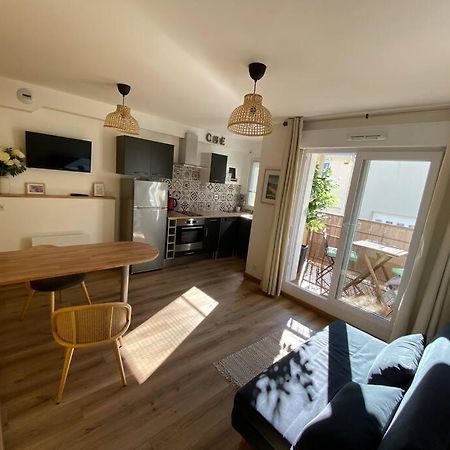 A 50 M De La Plage, Appartement De 35 M2 : Les Pieds Sales Bréhal 외부 사진